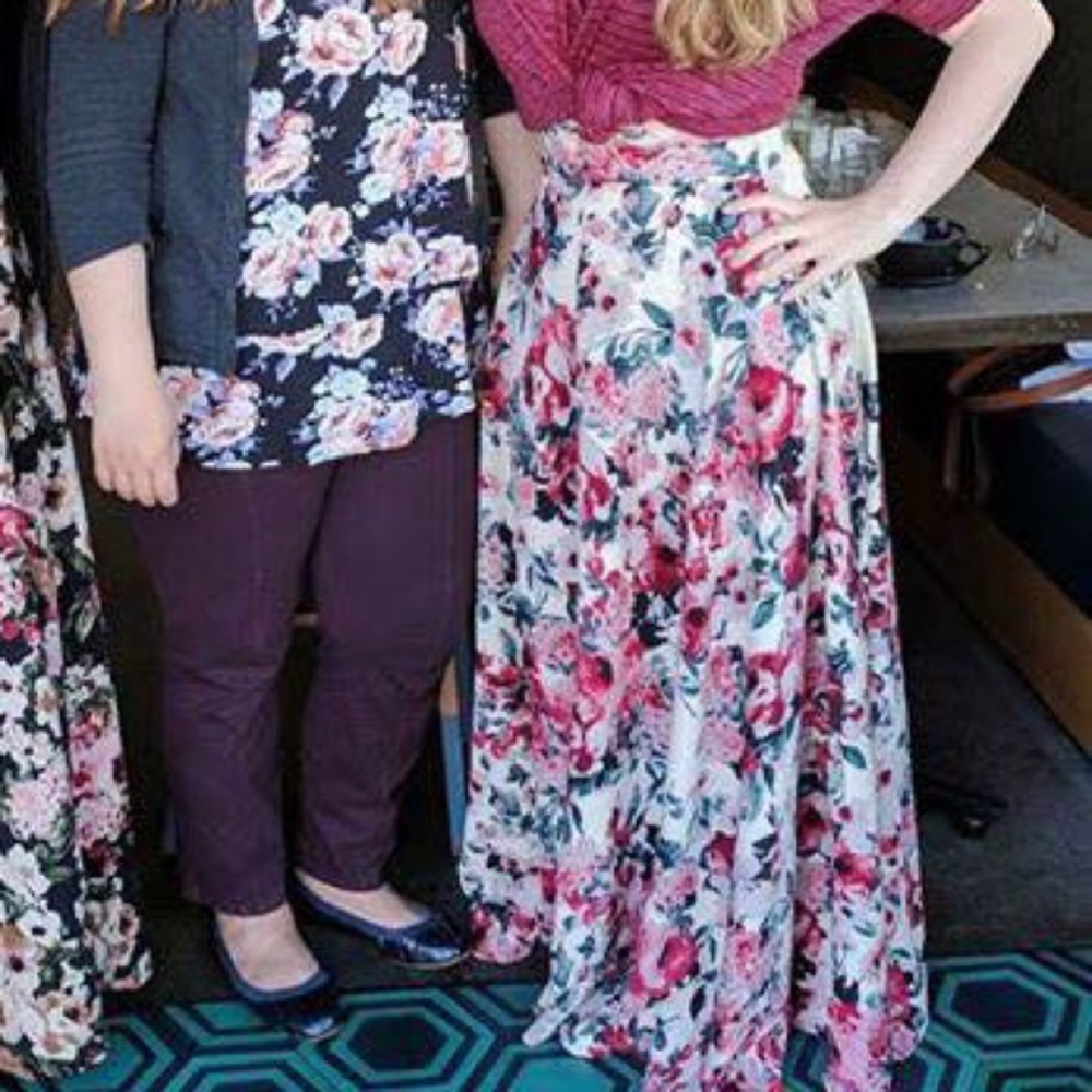 Agnes and Dora ball skirt (maxi)
